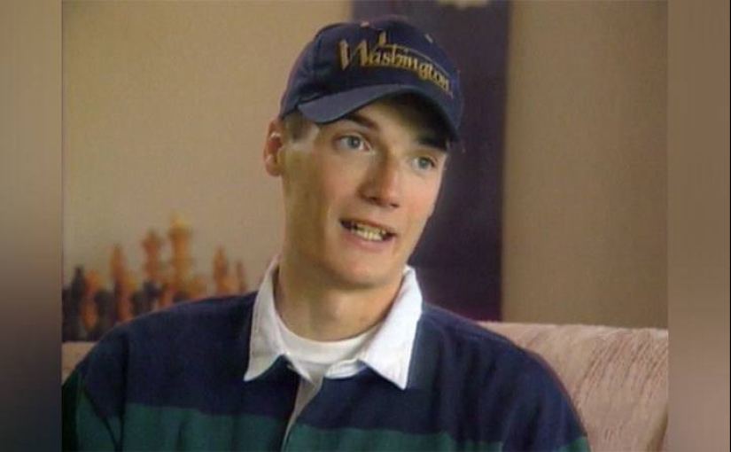 Cómo un estudiante quiso demandar a Pepsi por un avión de combate y qué salió de eso