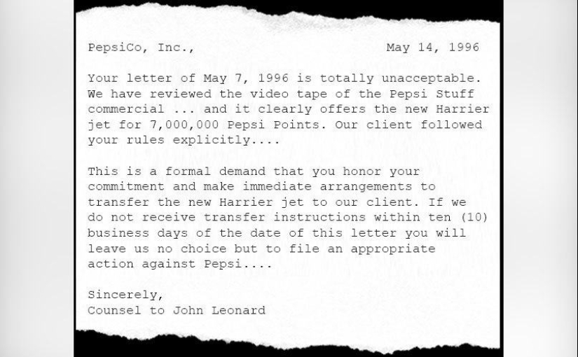 Cómo un estudiante quiso demandar a Pepsi por un avión de combate y qué salió de eso