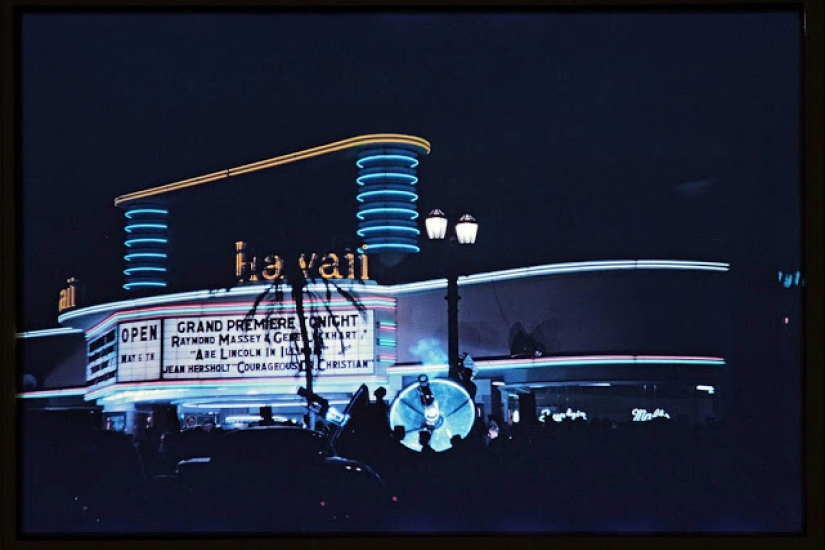 Color photographs of peaceful Los Angeles during and after World War II