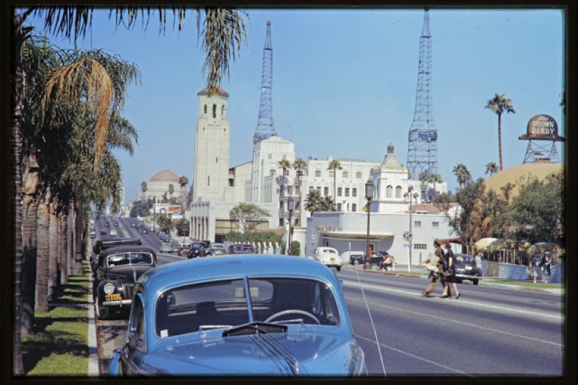 Color photographs of peaceful Los Angeles during and after World War II