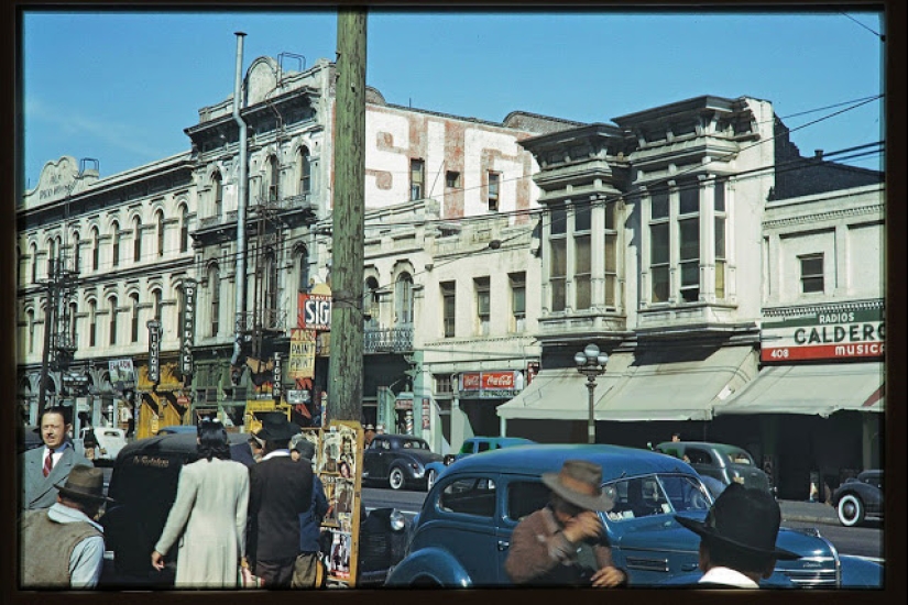 Color photographs of peaceful Los Angeles during and after World War II