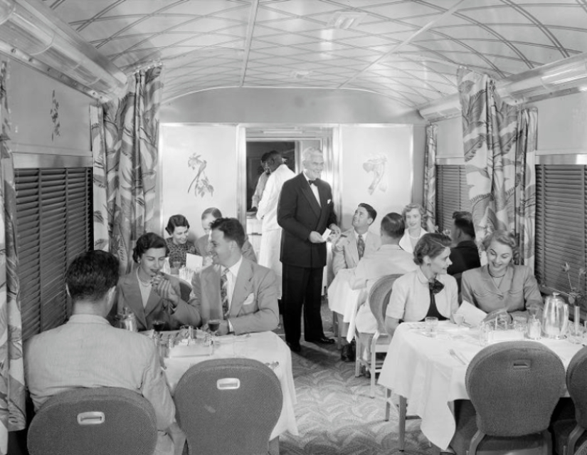 Comfort and luxury on the rails: here's what train travel in the United States looked like in the 1950s Comfort and luxury on the rails: here's what train travel in the United States looked like in the 1950s