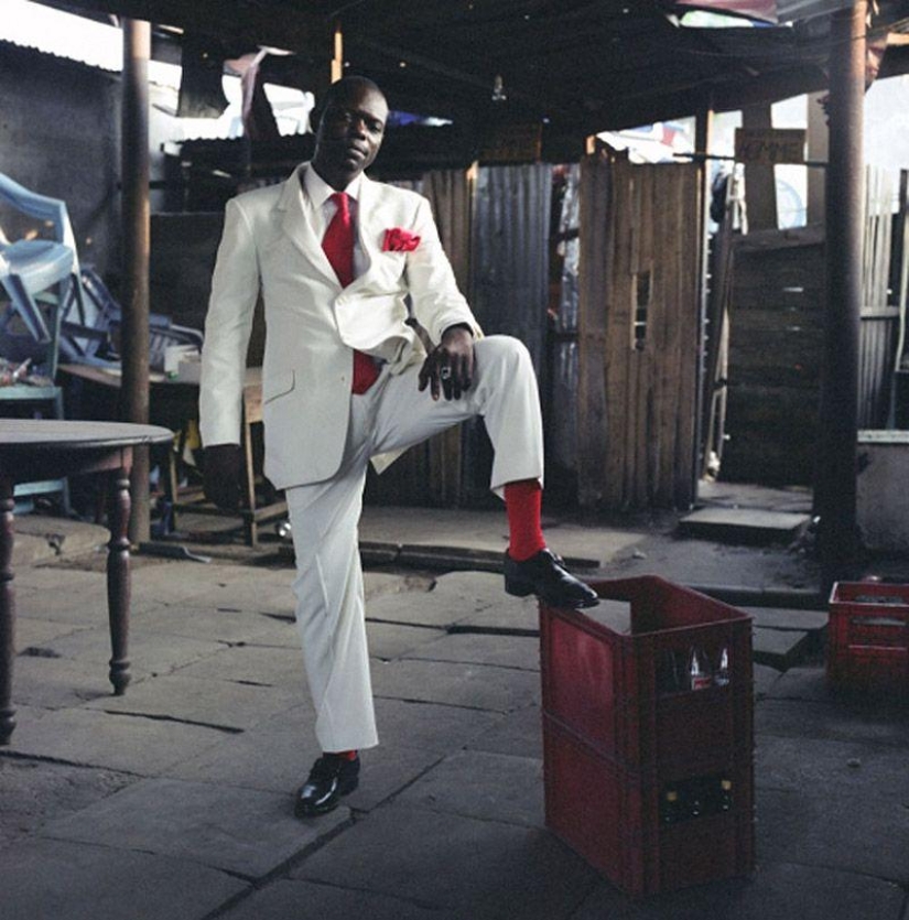 Community of elegant people: How dudes from Congo live Community of elegant people: How dudes from Congo live