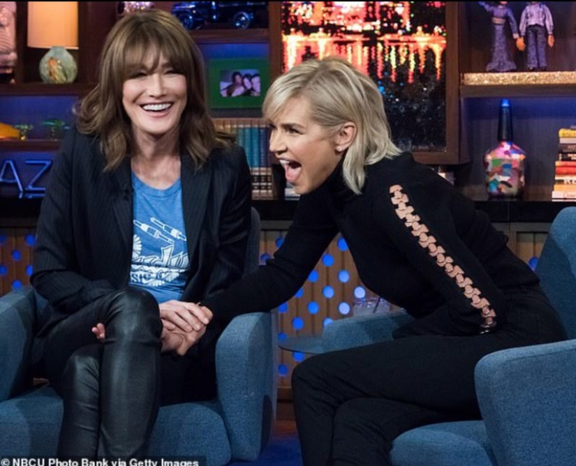 Como dos gotas de agua: Bella Hadid y Carla Bruni son similares el uno al otro como los gemelos