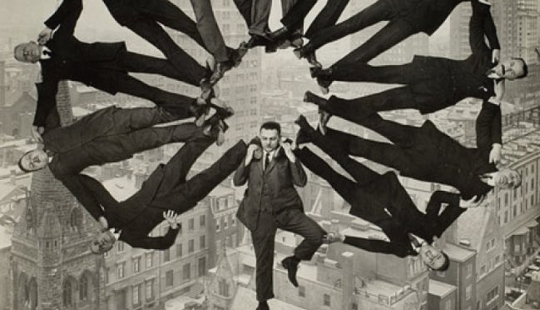 Con sus propias manos: imágenes procesadas de la era pre-digital Con sus propias manos: imágenes procesadas de la era pre-digital