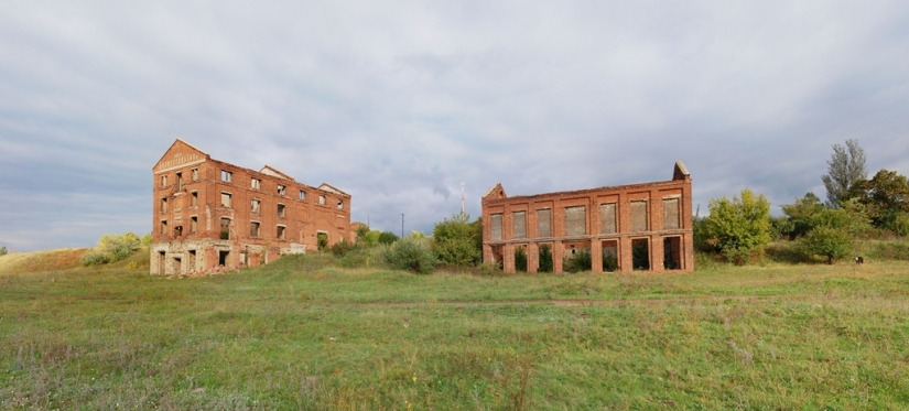 Conman Konstantin Korovko is the prototype of the underground millionaire Koreiko from the Golden Calf Conman Konstantin Korovko is the prototype of the underground millionaire Koreiko from the Golden Calf