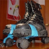 Crazy hands: 20 of the most epic failures from fans of doing everything on their own