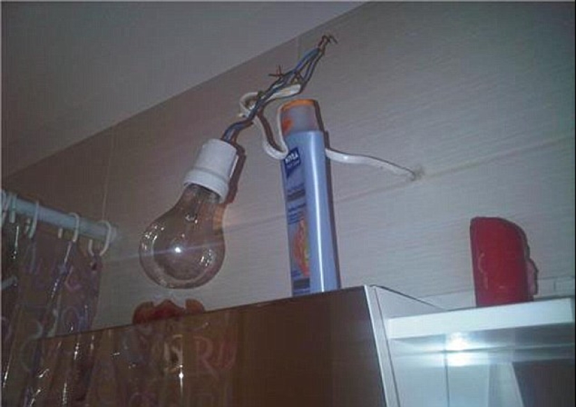 Crazy hands: 20 of the most epic failures from fans of doing everything on their own Crazy hands: 20 of the most epic failures from fans of doing everything on their own