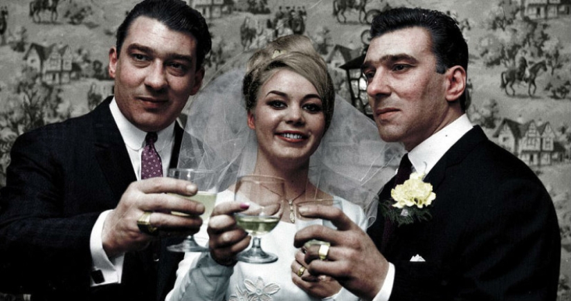 Criminals in a new color: photographer colorizes photos of famous villains