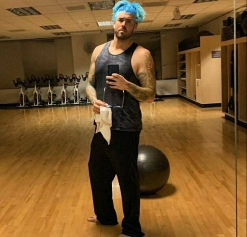 Cuando el barbero estaba borracho, o 22 peinados del mundo de las pesadillas Cuando el barbero estaba borracho, o 22 peinados del mundo de las pesadillas