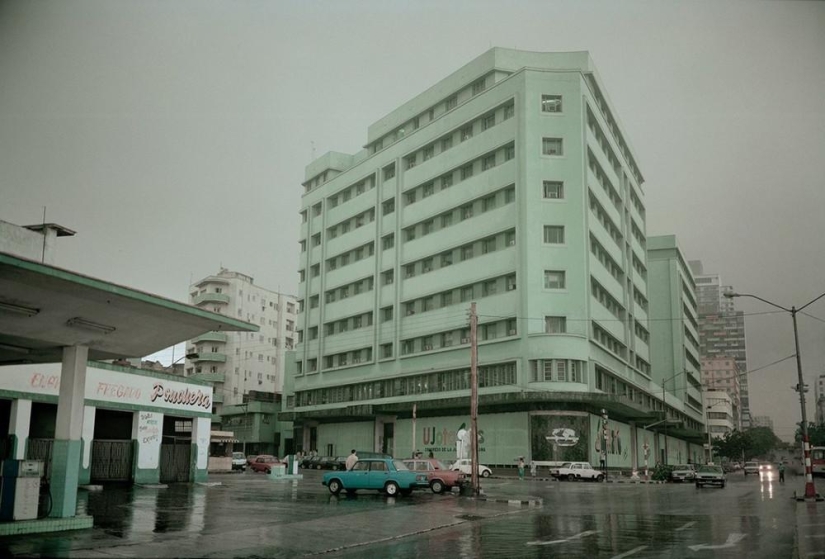 Cuba en la década de 1990 en imágenes de Tria Jovan