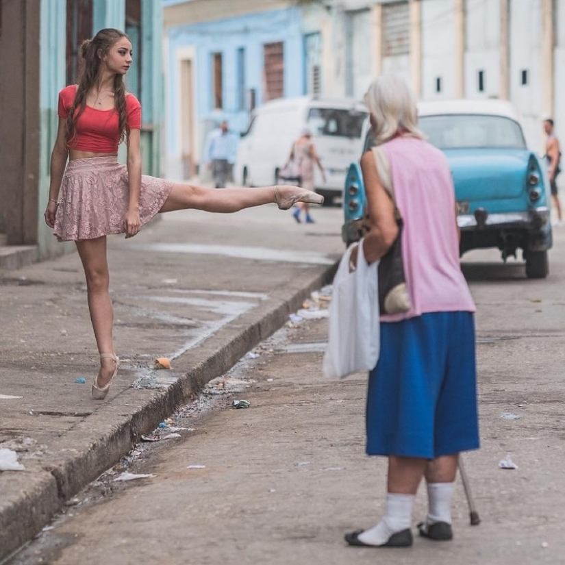Cuban passion and Russian Ballet School: street shots of dancers Cuban passion and Russian Ballet School: street shots of dancers