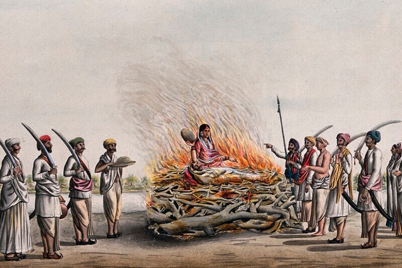 Culinism: How the World's Most Disgusting Polygamy Tradition Works Culinism: How the World's Most Disgusting Polygamy Tradition Works