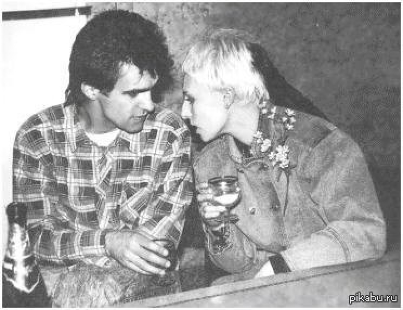 Dad — a glass of port wine: how and what Russian rock stars drank Dad — a glass of port wine: how and what Russian rock stars drank