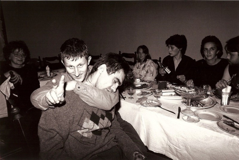 Dad — a glass of port wine: how and what Russian rock stars drank Dad — a glass of port wine: how and what Russian rock stars drank