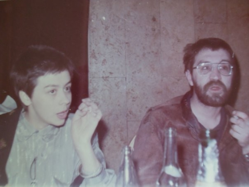 Dad — a glass of port wine: how and what Russian rock stars drank Dad — a glass of port wine: how and what Russian rock stars drank