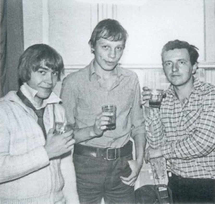 Dad — a glass of port wine: how and what Russian rock stars drank Dad — a glass of port wine: how and what Russian rock stars drank