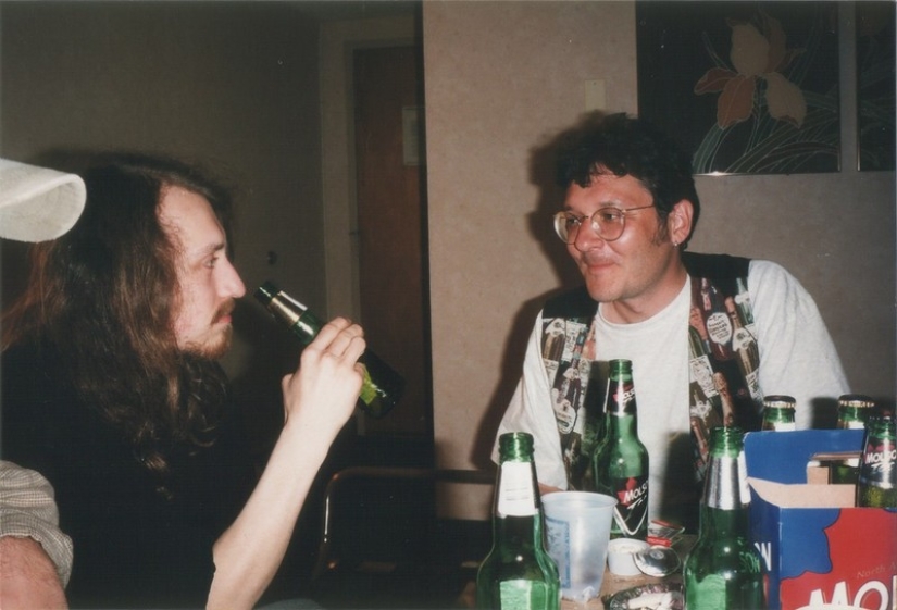 Dad — a glass of port wine: how and what Russian rock stars drank Dad — a glass of port wine: how and what Russian rock stars drank