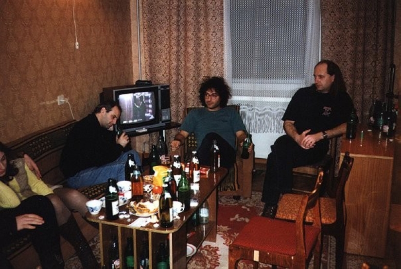 Dad — a glass of port wine: how and what Russian rock stars drank Dad — a glass of port wine: how and what Russian rock stars drank