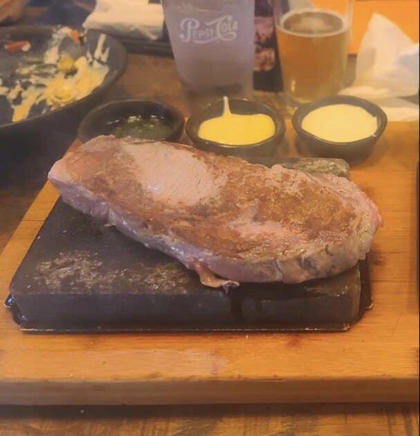 "¡Dame un plato!": 22 de los ejemplos más locos de servir platos "¡Dame un plato!": 22 de los ejemplos más locos de servir platos