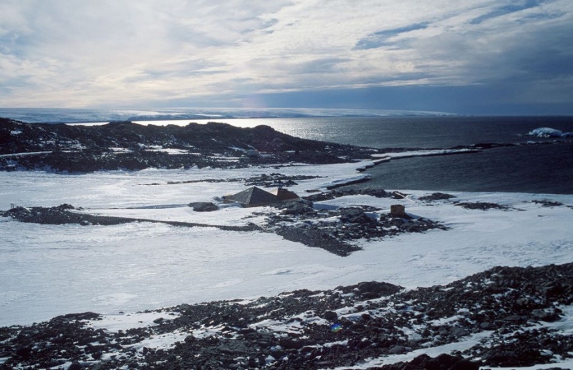 Dangerous far away: 10 incredibly beautiful, but awe-inspiring places