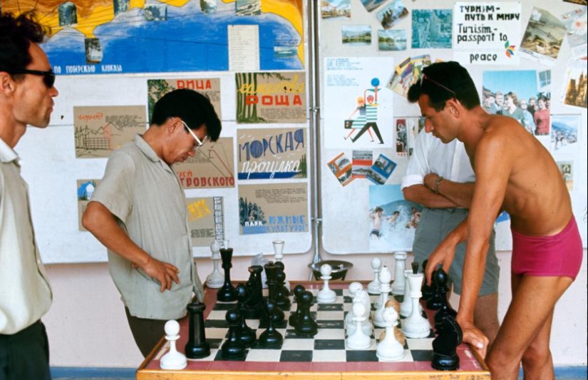 Dar sobre el plan: Soviética de la juventud de los años 60 Dar sobre el plan: Soviética de la juventud de los años 60