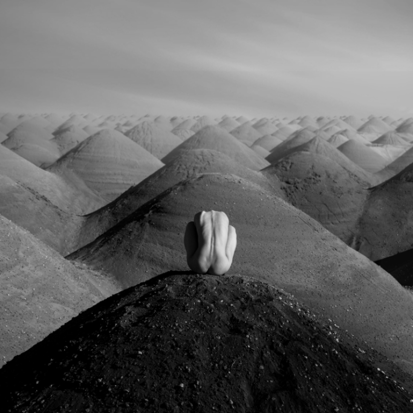 Dark fantasies in nude style from photographer Gobotoru