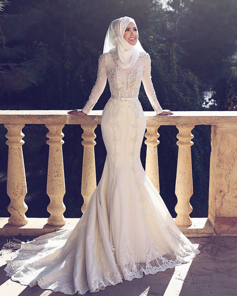 Dazzlingly beautiful brides in hijabs