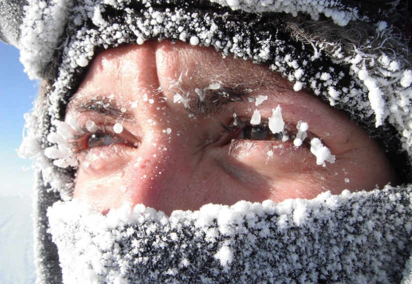 Death from hypothermia: what happens to the human body at low temperatures