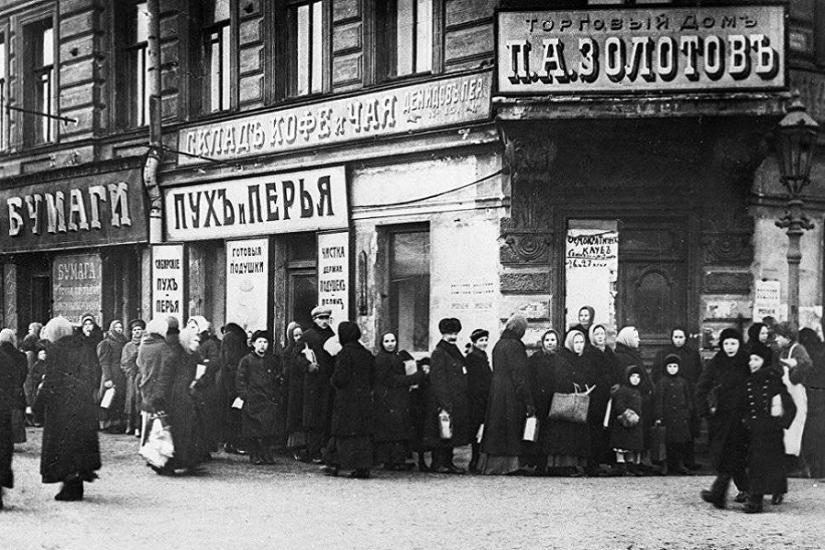 Decreto tras decreto: ¿cómo deshacerse de su propiedad en 1917-18