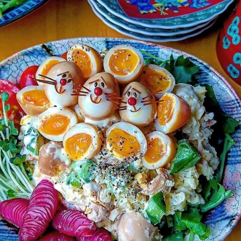 Deliciosos y hermosos huevos de un gran Japonés mamá