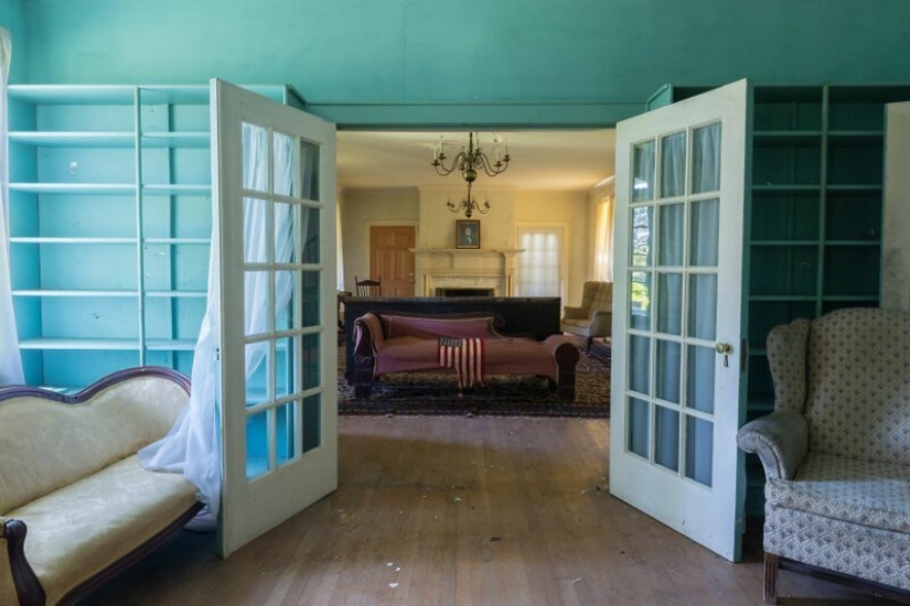 Desaparecido sentir el gran espíritu de los estados unidos: un paseo a través de la vieja mansión abandonada