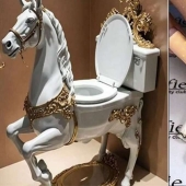 Design We Don't Deserve: 22 Examples of "Creativity" from the Ugly Design Community