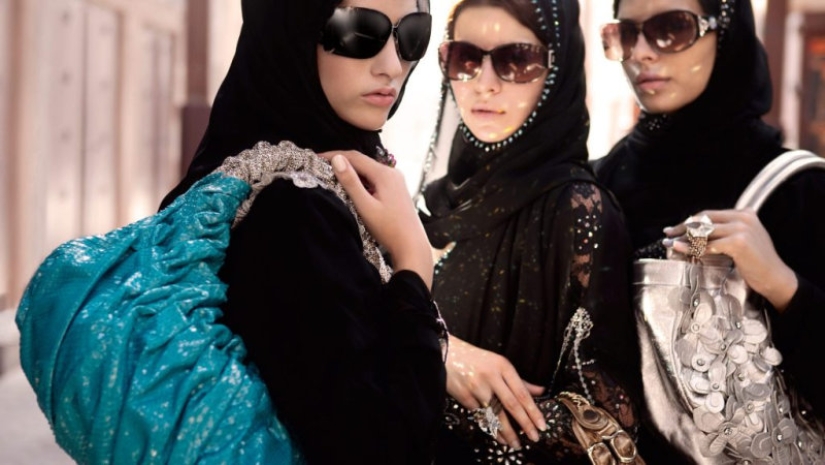 Desmontando mitos: toda La verdad sobre el amor, la boda y la familia en los Emiratos Árabes Desmontando mitos: toda La verdad sobre el amor, la boda y la familia en los Emiratos Árabes