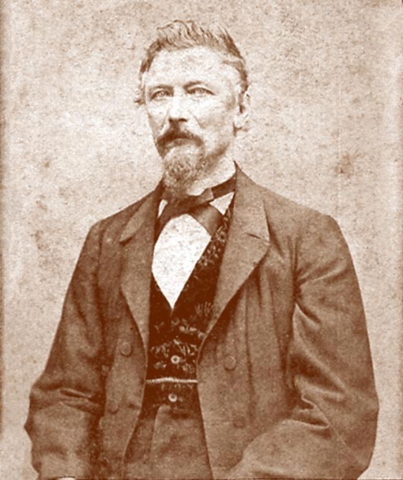 Dr. Knoche y su “fábrica de momias” en las selvas de Venezuela Dr. Knoche y su “fábrica de momias” en las selvas de Venezuela