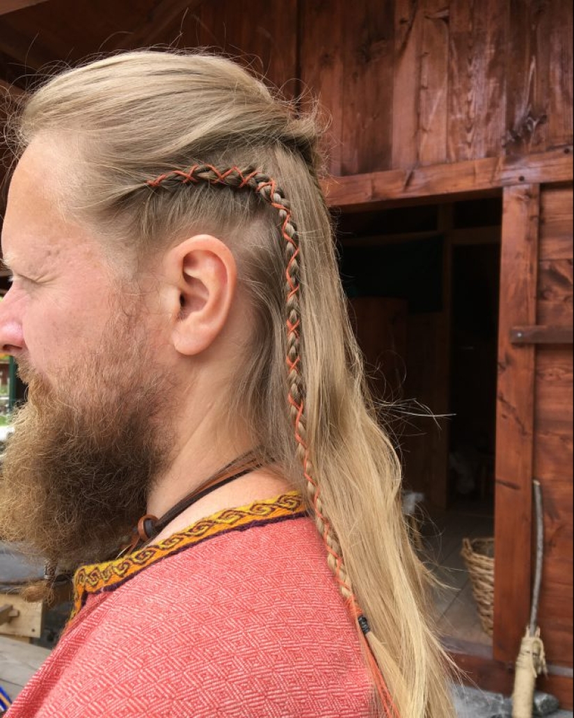 Duras belleza: 25 brutal ideas de peinados para el moderno Viking