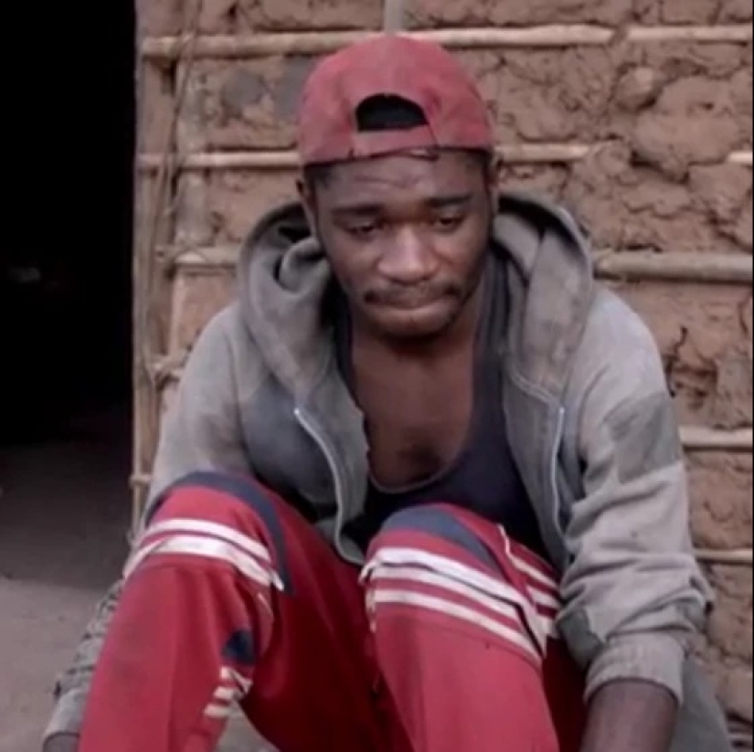 El amor de los polígonos, y la muerte de la superstición: la primitiva realidad de una tribu de pigmeos El amor de los polígonos, y la muerte de la superstición: la primitiva realidad de una tribu de pigmeos