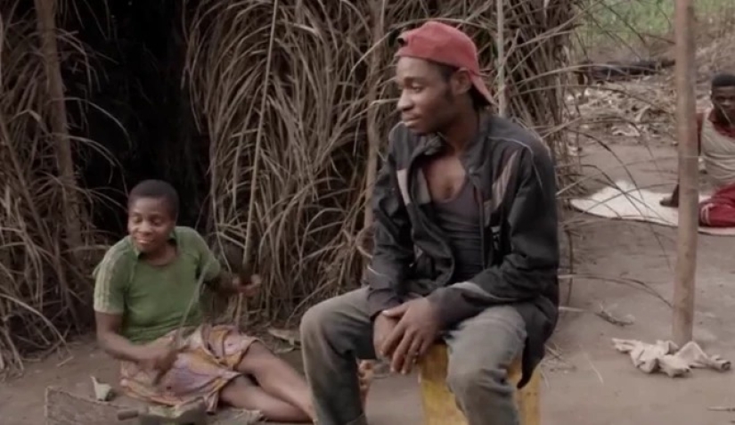 El amor de los polígonos, y la muerte de la superstición: la primitiva realidad de una tribu de pigmeos El amor de los polígonos, y la muerte de la superstición: la primitiva realidad de una tribu de pigmeos