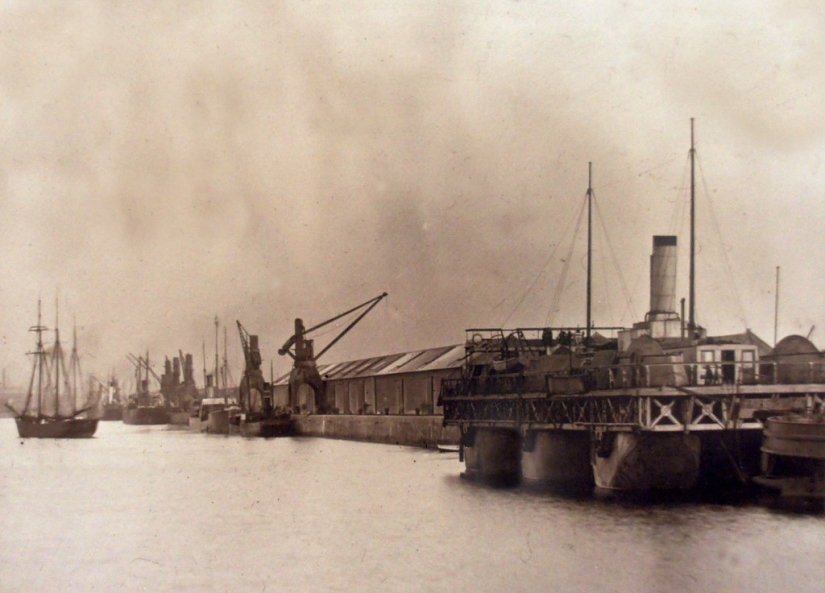 El barco de vapor de Ernest Bazin: Por qué el barco sobre ruedas fue un fracaso El barco de vapor de Ernest Bazin: Por qué el barco sobre ruedas fue un fracaso