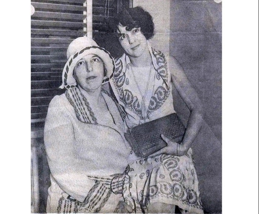 El Culto Blackburn, o Cómo Las Amas de Casa Fundaron una Secta con sacrificios humanos El Culto Blackburn, o Cómo Las Amas de Casa Fundaron una Secta con sacrificios humanos