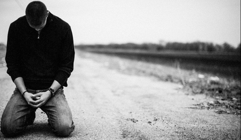 El experto llamó 10 formas para controlar a las masas, que utiliza activamente el poder El experto llamó 10 formas para controlar a las masas, que utiliza activamente el poder