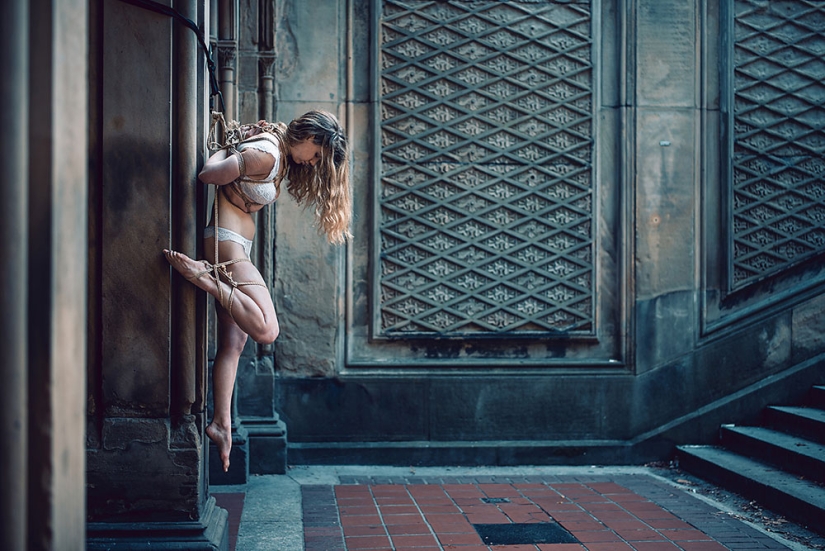 El fotógrafo El Arcángel Sucio y su Shibari en las calles de Nueva York: Cuando el arte revela la libertad