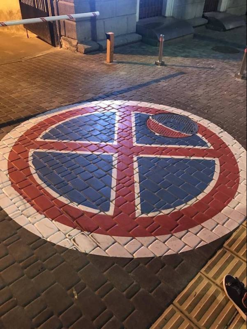 El infierno del perfeccionista: 22 fotos donde todo está mal El infierno del perfeccionista: 22 fotos donde todo está mal