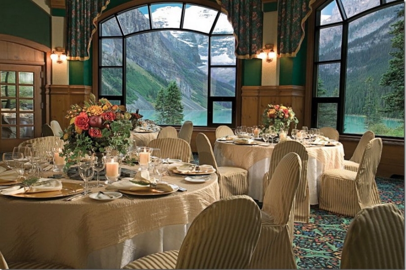 El lago Louise es un lugar extraordinariamente hermoso