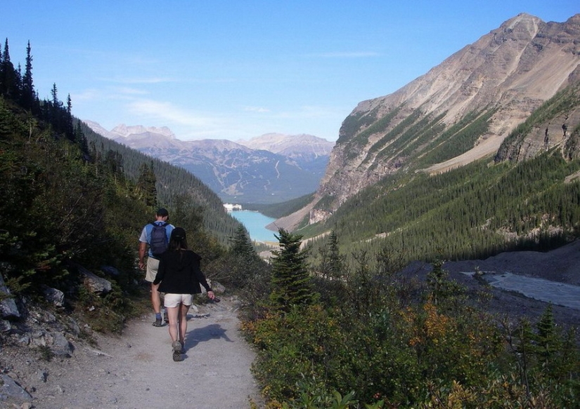 El lago Louise es un lugar extraordinariamente hermoso