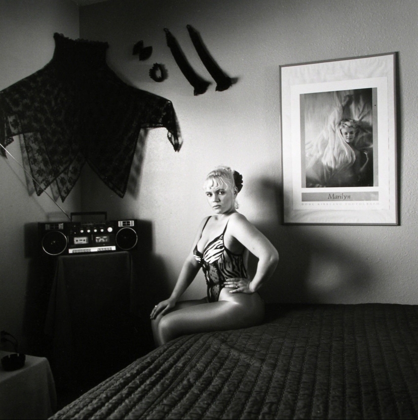 El legendario burdel "Mustang" en Nevada en imágenes de Norman Mauskopf El legendario burdel "Mustang" en Nevada en imágenes de Norman Mauskopf