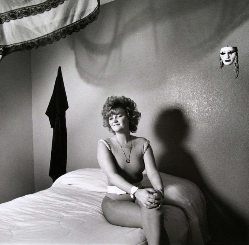 El legendario burdel "Mustang" en Nevada en imágenes de Norman Mauskopf El legendario burdel "Mustang" en Nevada en imágenes de Norman Mauskopf