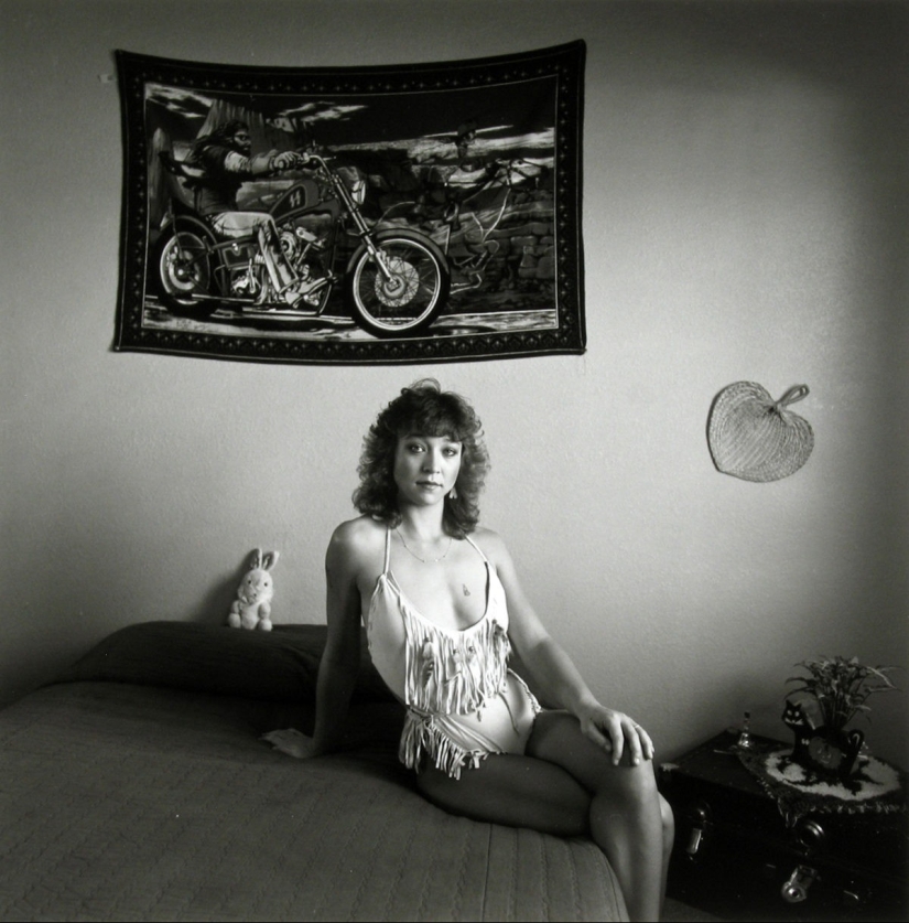 El legendario burdel "Mustang" en Nevada en imágenes de Norman Mauskopf El legendario burdel "Mustang" en Nevada en imágenes de Norman Mauskopf