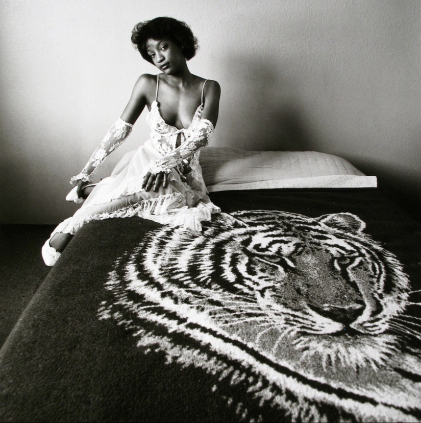 El legendario burdel "Mustang" en Nevada en imágenes de Norman Mauskopf El legendario burdel "Mustang" en Nevada en imágenes de Norman Mauskopf