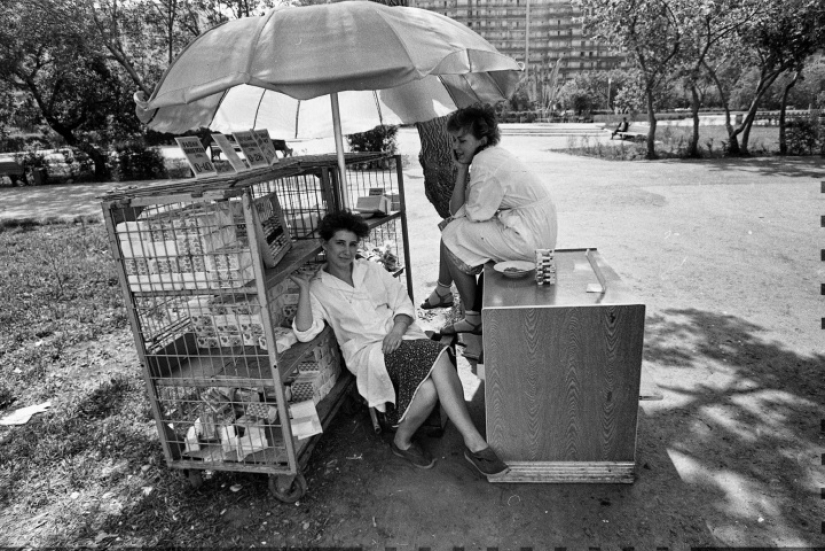 El más cool de la chica de los ' 90: un poco de nostalgia por épocas pasadas El más cool de la chica de los ' 90: un poco de nostalgia por épocas pasadas